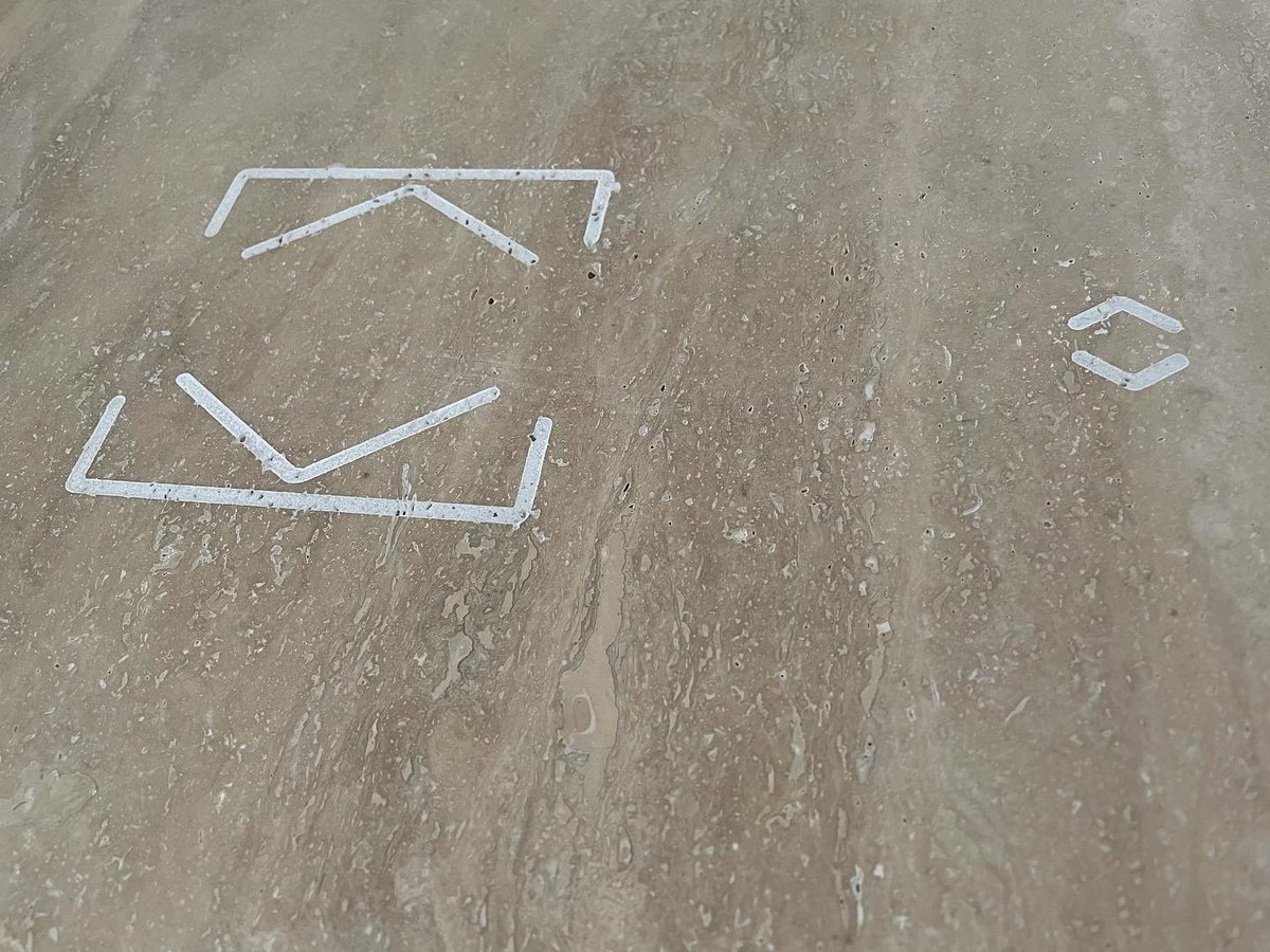 oix_automation's tweet photo. Nos acaban de llegar a #obra las #encimeras de #baño para instalar los #TouhSurface de @LoxoneES #loxone #cotrol #smarthome #domotica #sevilla #diseño #design https://t.co/4E7Tm4KCkc