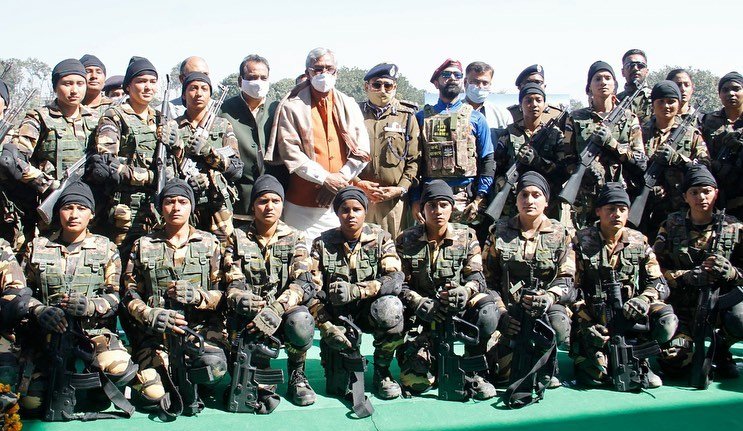 Defence_Squad_'s tweet photo. A women commando force became part of the Uttarakhand police on February 24.
Uttarakhand has become the fourth state in the country where a squad of women commandos has been added in the police department.
#Uttarakhand #WomenCommandos #UttarakhandPolice @tsrawatbjp
@PIBDehradun https://t.co/OgZF5uNHOn