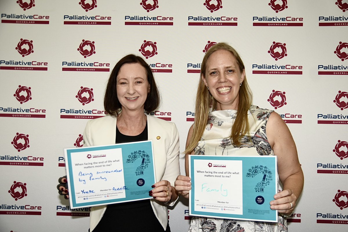 PalliativeCareQ's tweet photo. Today PCQ hosted an information session at Parliament House and had many great discussions with Qld  MP’s about how palliative care is everyone’s business, and #WhatMattersMost.

Pictured here @YvetteDAth, Qld  Health Minister, and Shyla Mills, PCQ CEO. https://t.co/I5tDNwPTQC