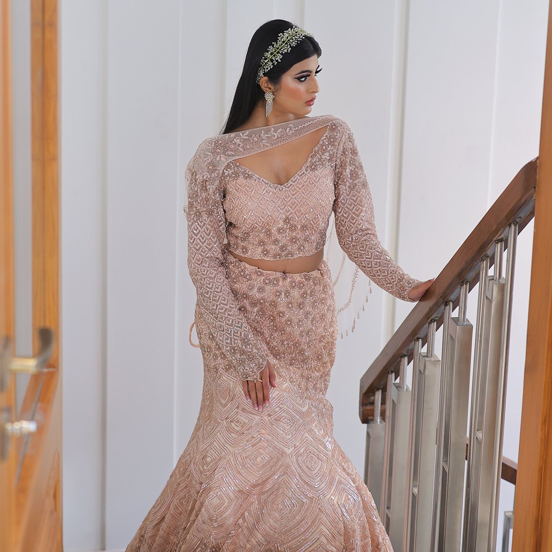 houseofsbj's tweet photo. Presenting you a stunning Study by Janak couture ensemble.
Brimming with exquisite embroidery &amp; elegance; this outfit by @houseofsbj available at our south extension store.
Virtual appointments can also be booked on 9811126999
Jewelry partner @hsskjwellers 
#OOTD #glam https://t.co/DOtSWLgQ1k