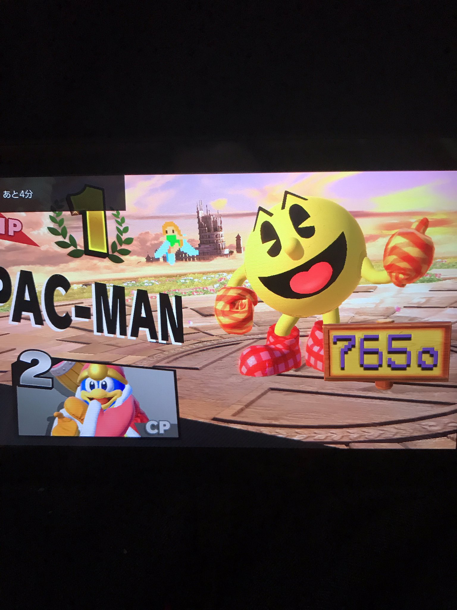 いちごこあ 眠たげな魔女 久しぶりにスマブラした 難しいcpと戦った D アイテムなしチャージ切り札と スマッシュボールだけあり 結構勝てた 実力を見るために ランダムでキャラを選んだけど だいたい勝てた W 勝てたのだけ