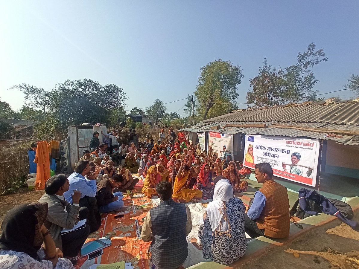 ajaysahare's tweet photo. "Shramik Jagrukta Abhiyaan" Campaign in EIDHR-BL MP 23, 24 &amp; 25 Feb. 2021 in villages of block Silwani. Creating Awareness in BL and PBL community about their Rights, Entitlements and Dignity. @ActionAidIndia @nren_dra @anilasure @ktsuresh2006  @EU_Commission @CollectorRaisen https://t.co/QHRxFZl4aK