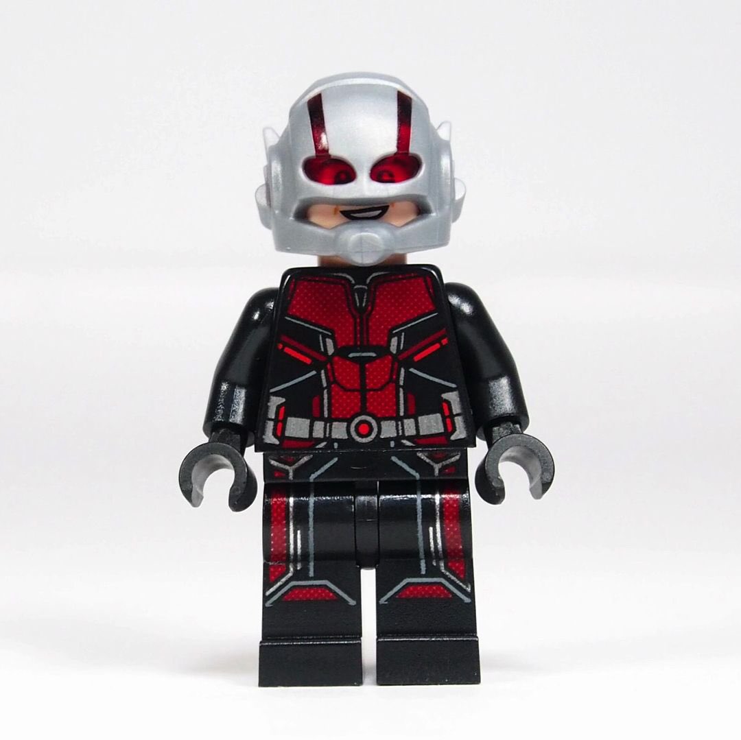 day 55 - i love the ant-man and the wasp lego minifigures