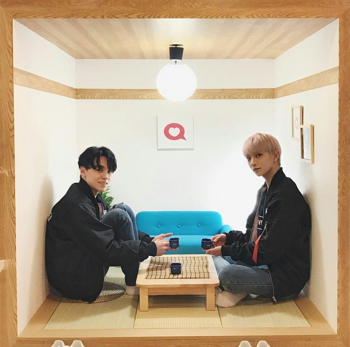 hourlysvtskz's tweet photo. #버논 #조슈아 https://t.co/2ryWU9SVGx