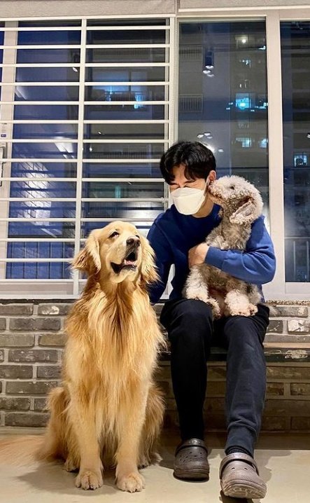 rayouseok's tweet photo. Hyogi is so adorable 😭😭💖

#minhyogi #hyogi #민효기 #효기 https://t.co/nd9DD0ULxg