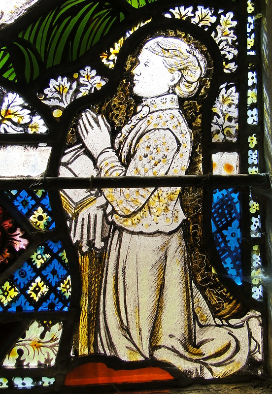 StroudStory's tweet photo. Off to Turkdean, #Gloucestershire today for #ArtsandCrafts #Cotswolds #Churches and #stainedglass by Henry and Edward Payne, 1937 - note Dame Julia Maria Bolton, the dedicatee, who would have been good for #BooksInChurches! https://t.co/N7usbxZoWk