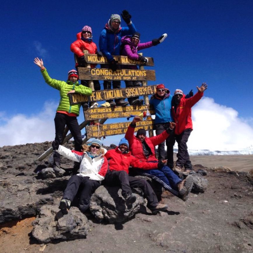 Der Traum vom Kilimanjaro

wir bieten Euch den Kilimanjaro über verschiedene Routen und Programmen. Egal ob klassisch für Familien mit dem Mountainbike oder per Gleitschirm zurück ins Tal.

amical-alpin.com/trekking/afrik…

Wir beraten Euch gerne!