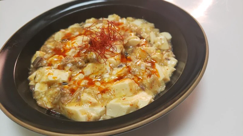 豆板醤と甜麺醤は不要？！サバ缶で作れる簡単麻婆豆腐のレシピ！