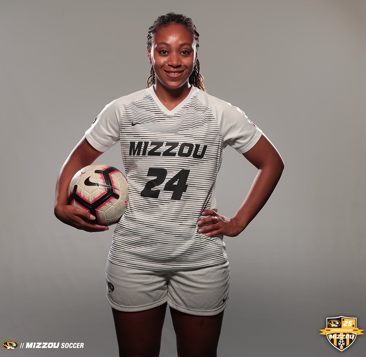 MizzouSoccer's tweet photo. GAMEDAY | The Tigers are back in action! 

vs. Creighton | 3 pm CT
📍Columbia, Mo.
🏟 Audrey J. Walton Soccer Stadium
📊 https://t.co/96Zj9s5icy

#MIZ🐯⚽️ https://t.co/HxqDdvZavo