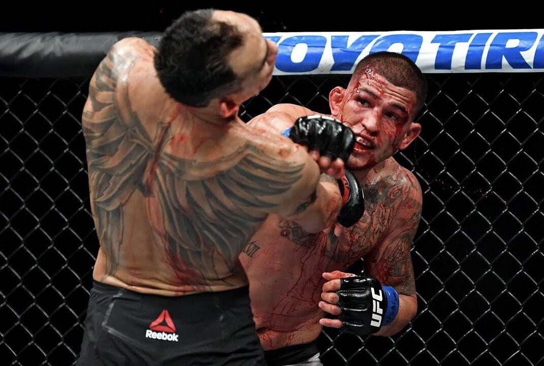 海外格闘技ニュース Pfl21ライト級シーズンに参加予定のアンソニー ペティスが最近の練習について明かした 最近はスパーリングをやめたよ Pflではケガのリスクを負うことができない だからその分ミット打ちをこなすことになる Ufc Pfl