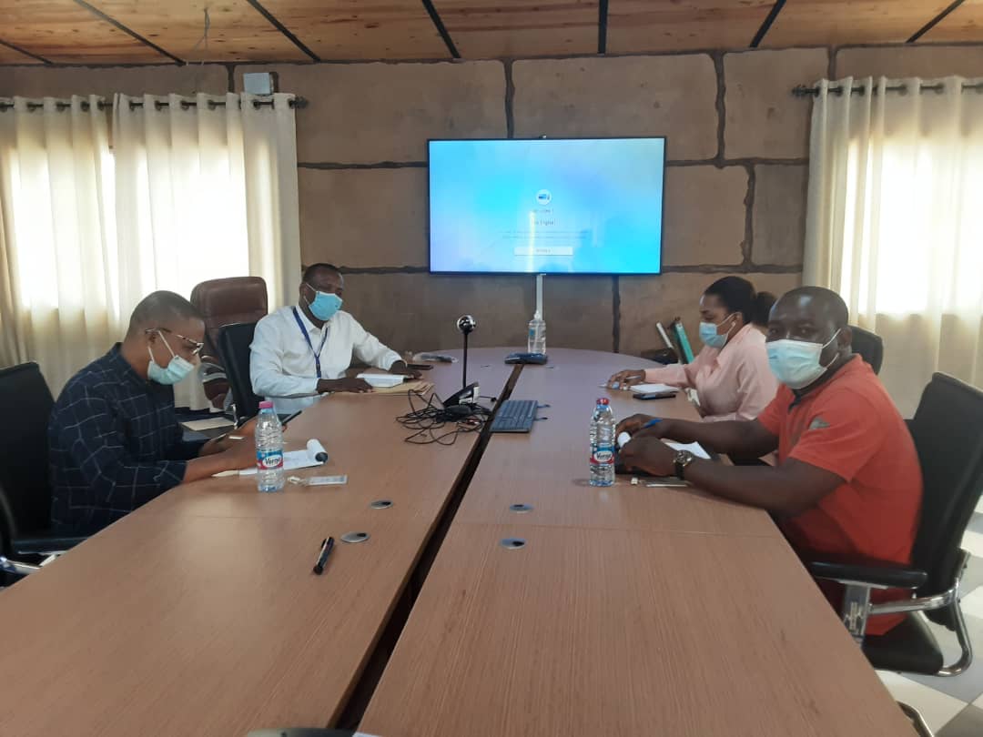 JA/SR/PF TOGO (@jasrpftogo) on Twitter photo Présentation et échanges hier autour de l'initiative Jeunes Champions en SR/PF du projet AmplifyPF de <a href="/PathfinderInt/">Pathfinder</a> sous la direction de son Directeur pays <a href="/drguede/">GUEDE Kossi Cyrille</a> Présentation et échanges hier autour de l'initiative Jeunes Champions en SR/PF du projet AmplifyPF de <a href="/PathfinderInt/">Pathfinder</a> sous la direction de son Directeur pays <a href="/drguede/">GUEDE Kossi Cyrille</a>