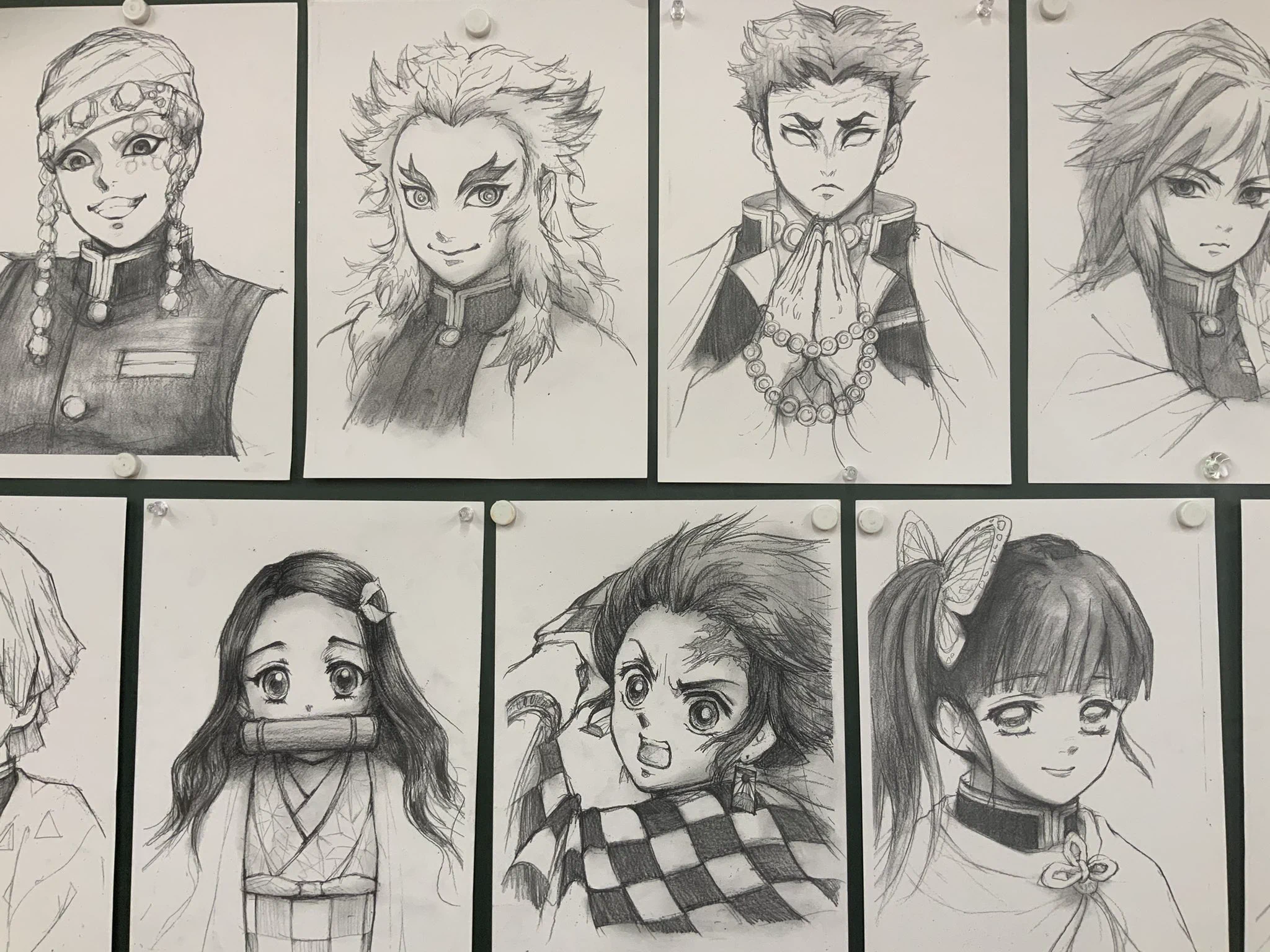 小学校の図工の先生を15年やっている方の絵がうますぎる！鬼滅の刃のイラストに生徒たちが大喜びだった模様！！