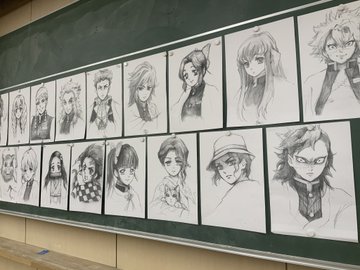黒板を見た子供たち 図工教師の粋なプレゼントに感動 気になる保護者の反応は Sirabee