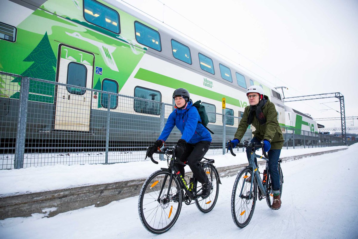 Fascinating to hear from <a href="/HuttuNa/">Anna Huttunen</a> talking about the city of Lahti’s European Green Capital 2021 programme @GreenLahti2021 and the innovative #citicap app that is helping residents shift to low carbon transport 
#SmartSustainableCities #lahti #greenlahti #Cityofaarhus #COP26