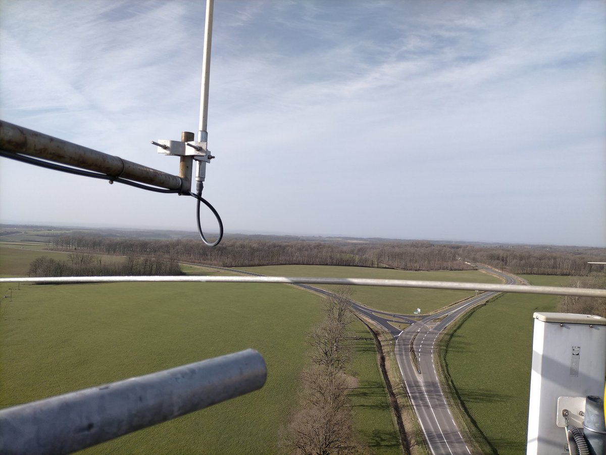 ADRASEC08's tweet image. #Reseau #Radio #ADRASEC Contrôle des étanchéités, remplacement de bretelles de liaison, mesures et contrôles : Nous testons et maintenons nos installations régulièrement, afin d'être opérationnel en cas de besoin ! @Prefet08 @SecCivileFrance