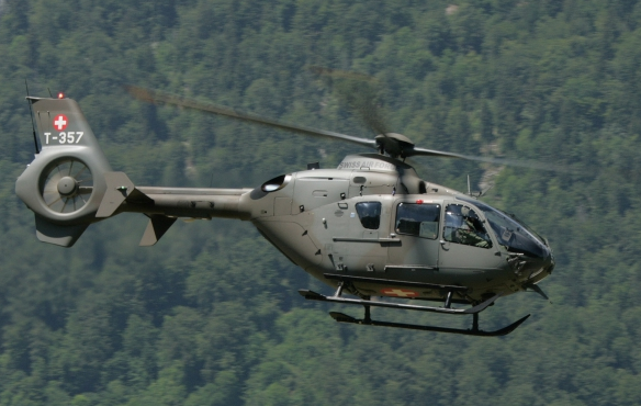FavrePierre8's tweet photo. #SwissAirForce #Eurocopter #EC635P2+ #T357 #smartfighter #aviation #avgeek #airforce #military #avgeeks #planespotting #planespotter #aviationphotography #aviationdaily #aviationlover #aviationlife #pilot #pilotlife #planespotting https://t.co/eHSUYPdZnP