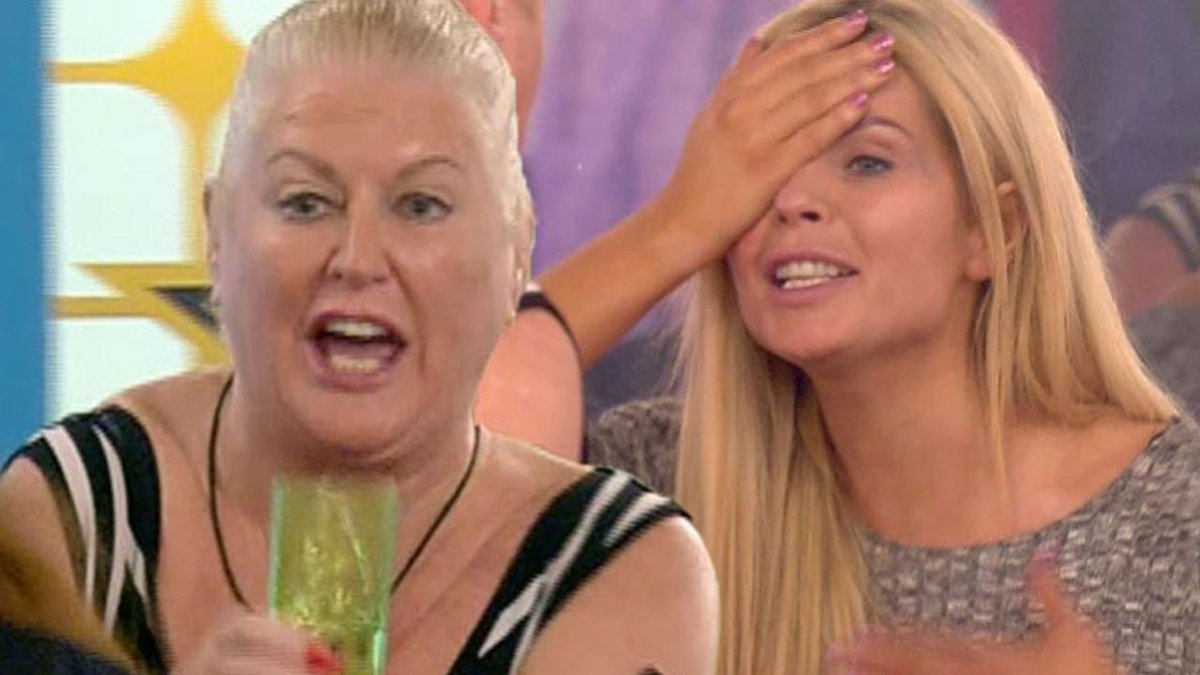 sympathy_simm's tweet photo. The Kim Woodburn Nicola McLean argument should be taught for GCSE English https://t.co/4bFDDeoq3U