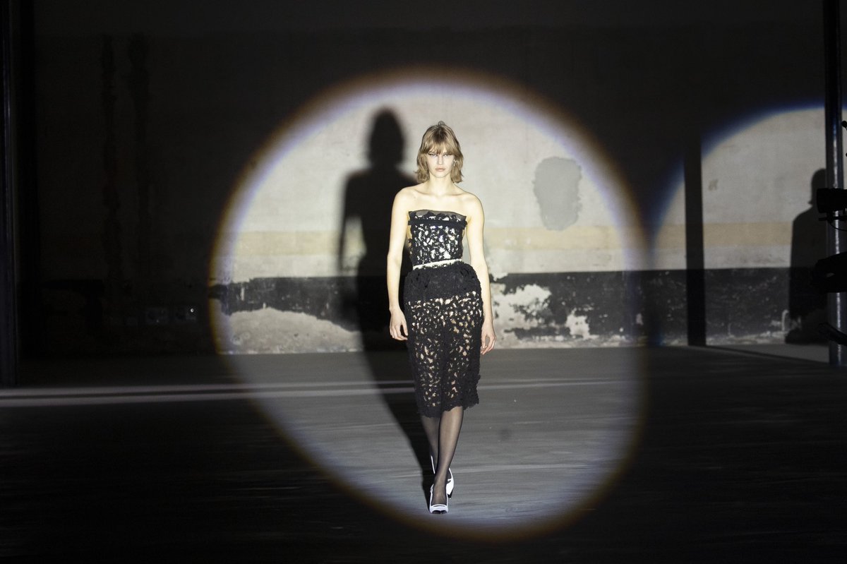 Milano Fashion Week tweet media