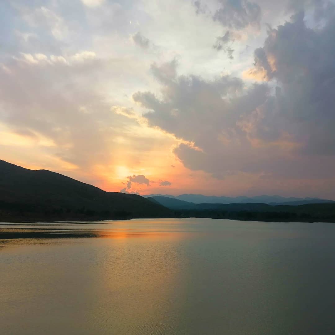 advimranalishah's tweet photo. Scenic view of munda dam district kurram https://t.co/cvwtvGsC4R
