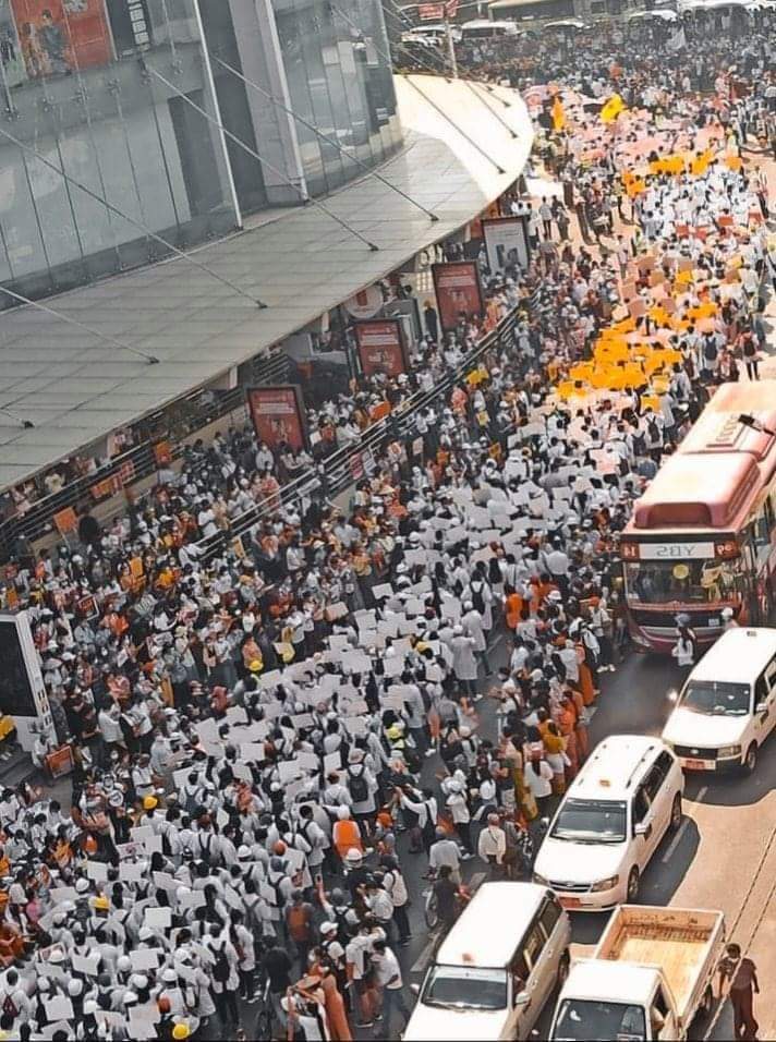 Monmon99723619's tweet photo. All White Coat Revolution ,Ygn 
#Feb25Coup
#RespectOurVote 
#RejectMilitaryCoup 
#NoReElection https://t.co/Y1S4fuANWR