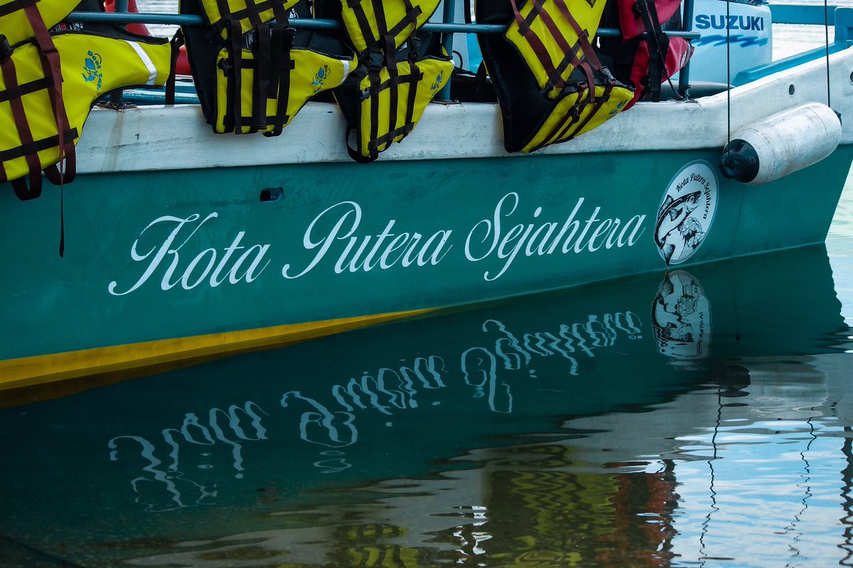 NikMFarhan's tweet photo. Trip to Tasik Kenyir? Les Go! https://t.co/T1u4NL1Iq0