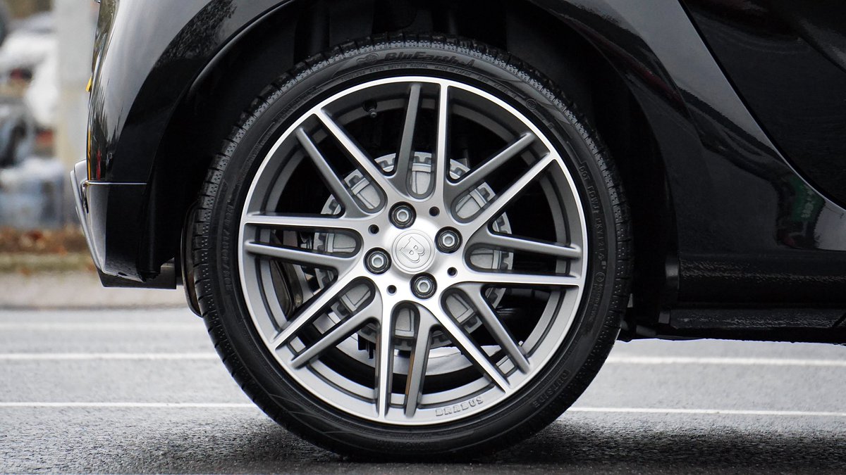 tireneeds's tweet photo. We are proud to offer you an affordable, convenient and safe way to get your tires installed at your home. https://t.co/RNcLB7dmWm