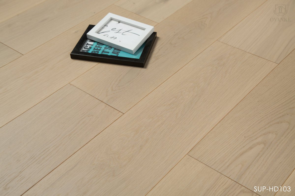 Picasso
Oak Engineered Flooring
ABC grade
15/3x190x1900
Email : hoque@alifloors.com, myalifloors@gmail.com
Contact : +8613867292344 (WhatsApp,Wechat)
#oak #oakflooring #engineeredflooring
