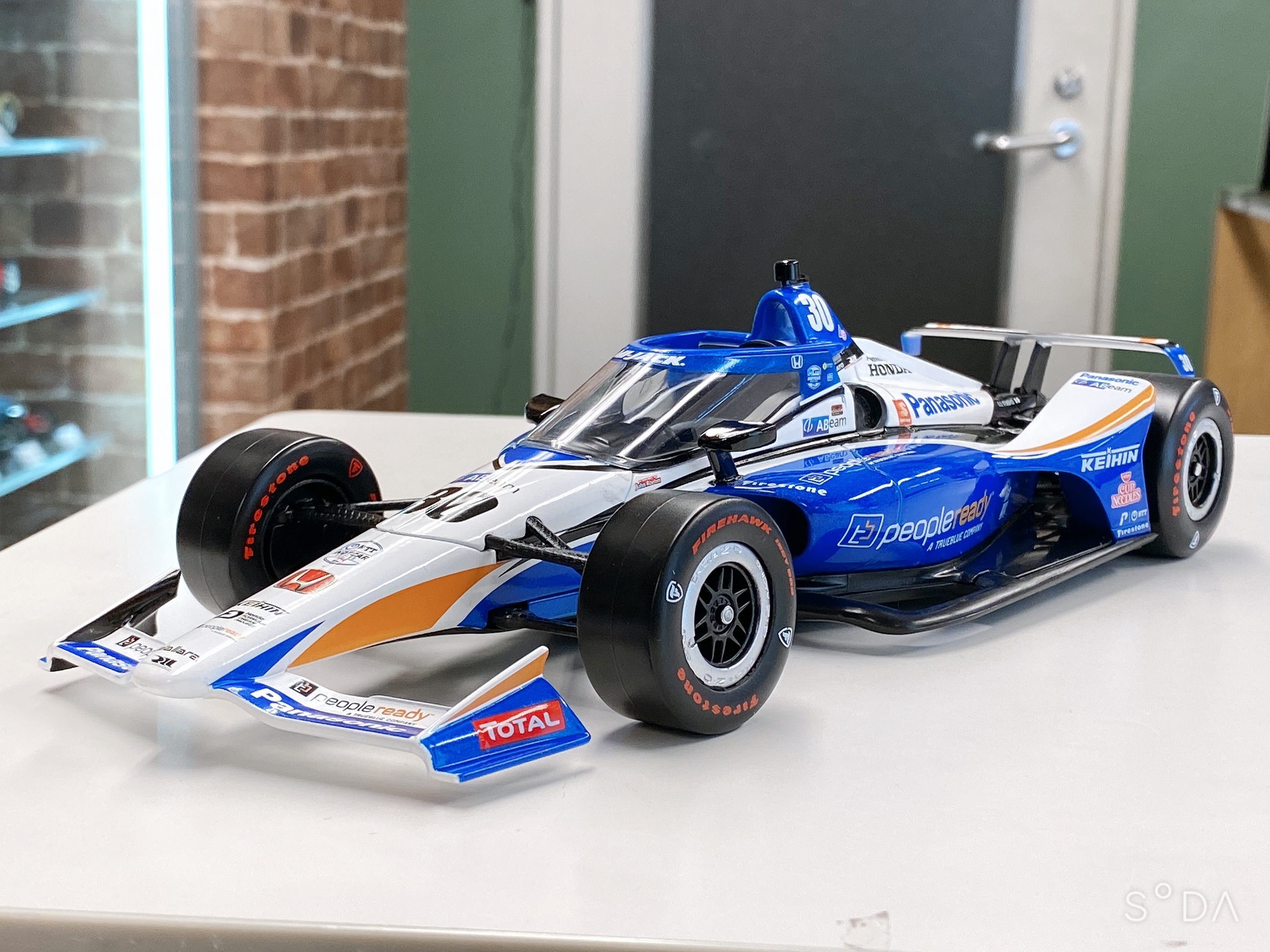 ミニカーショップ ポストホビー新宿店 グリーンライト新製品 1 18スケール Grl ホンダ No 30 レイホール レターマン ラニガン レーシング インディ500 ウィナー 佐藤琢磨 琢磨選手の2度目のインディウィナーモデルがついに入荷 そして