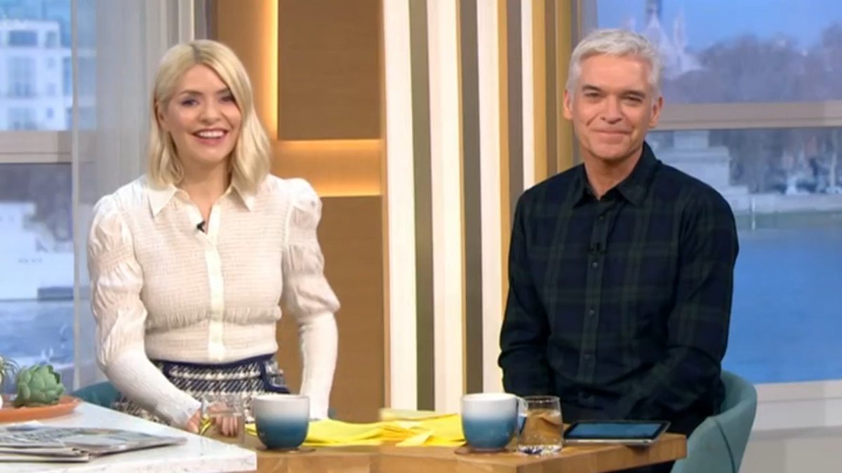 peterhenry9's tweet image. Great to see .@jowhiley on @thismorning with fantastic news on her sister Frances and that people  with #LearningDisability who are on GP’s #LearningDisabilityRegister  will  be vaccinated #COVID19Vaccine
@hollywills @Schofe 
#ThisMorning
