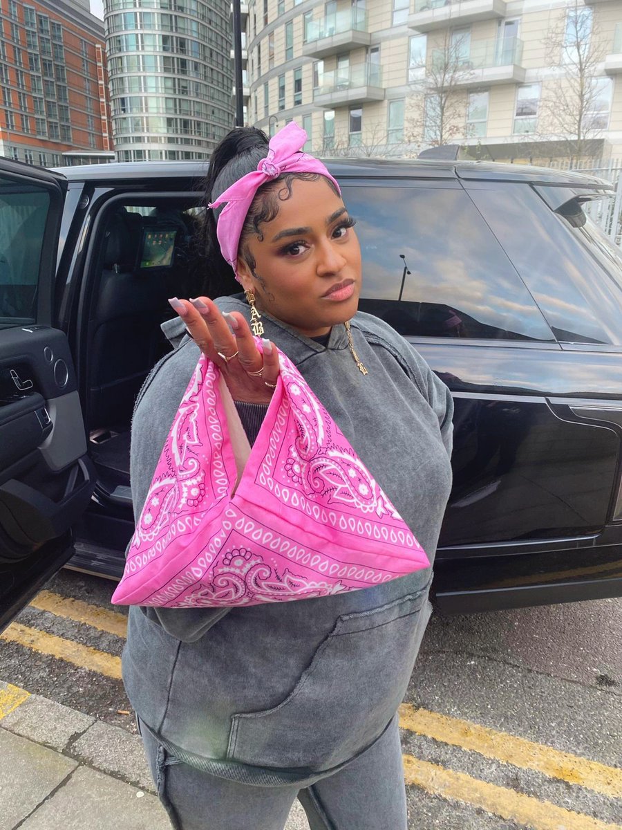 Table For 2 Just Me And My Bag... 🛍 'Baby Bounce' OUT NOW !!!! (Link In Bio)