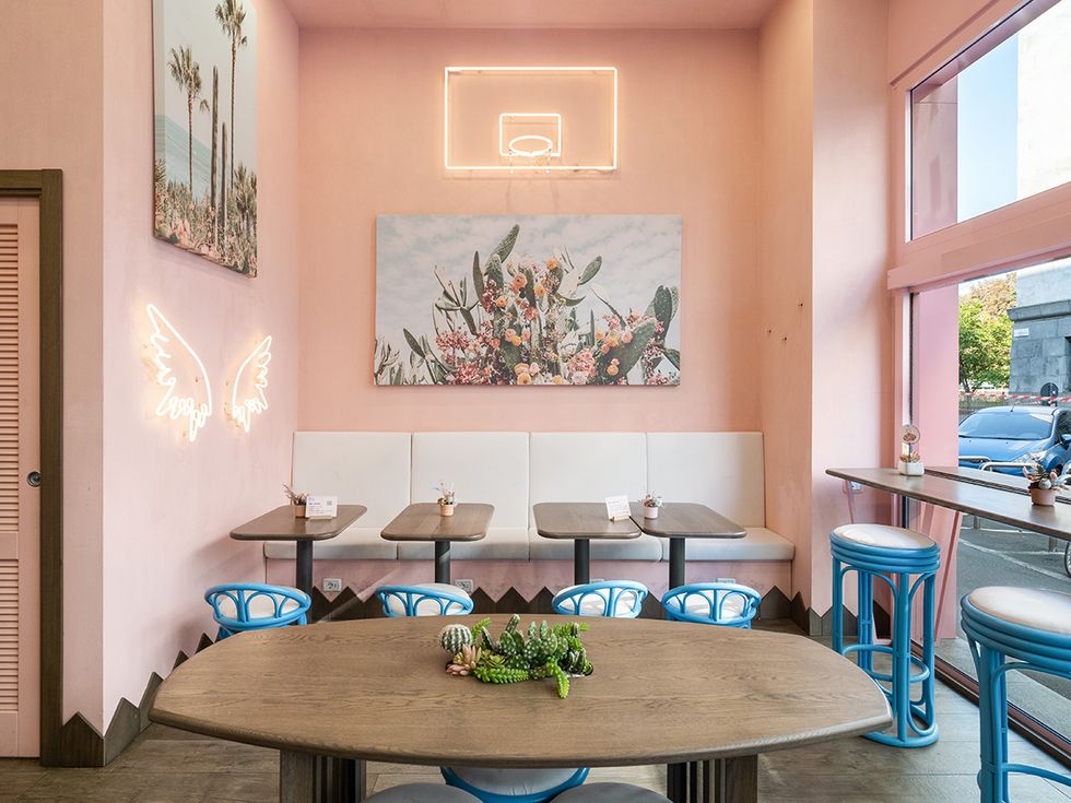 elle_es's tweet photo. Probar un nuevo bowl en Poke House Madrid y otros 13 #planesELLE perfectos para este fin de semana ☑
https://t.co/kCZT8CvoiO https://t.co/uEmzQx8YTK
