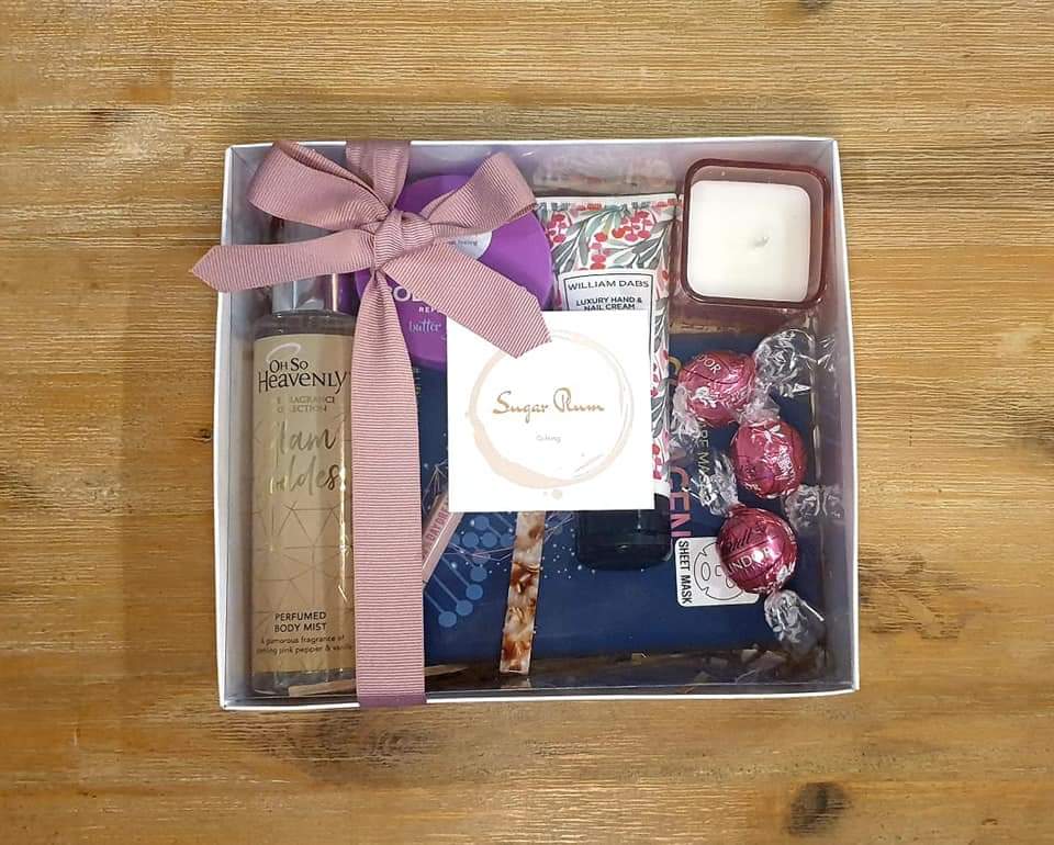 GBl3ssings's tweet photo. ****GIVEAWAY TIME****

We are giving away one of these beautiful Sugarplum gift boxes to one lucky person, for sharing our tweets. 
The winner will be announced on the 5th of March 2021.

 RT /QT any of our tweets to raise some much needed awareness, go on then! 💚 https://t.co/3FIlYBmp21