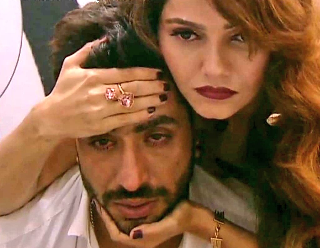 shazia_aiman's tweet photo. #HappyBirthdayAlyGoni by all #RubiHolics &amp; our dearest @RubiDilaik 

@AlyGoni https://t.co/fUDhqRNWvF