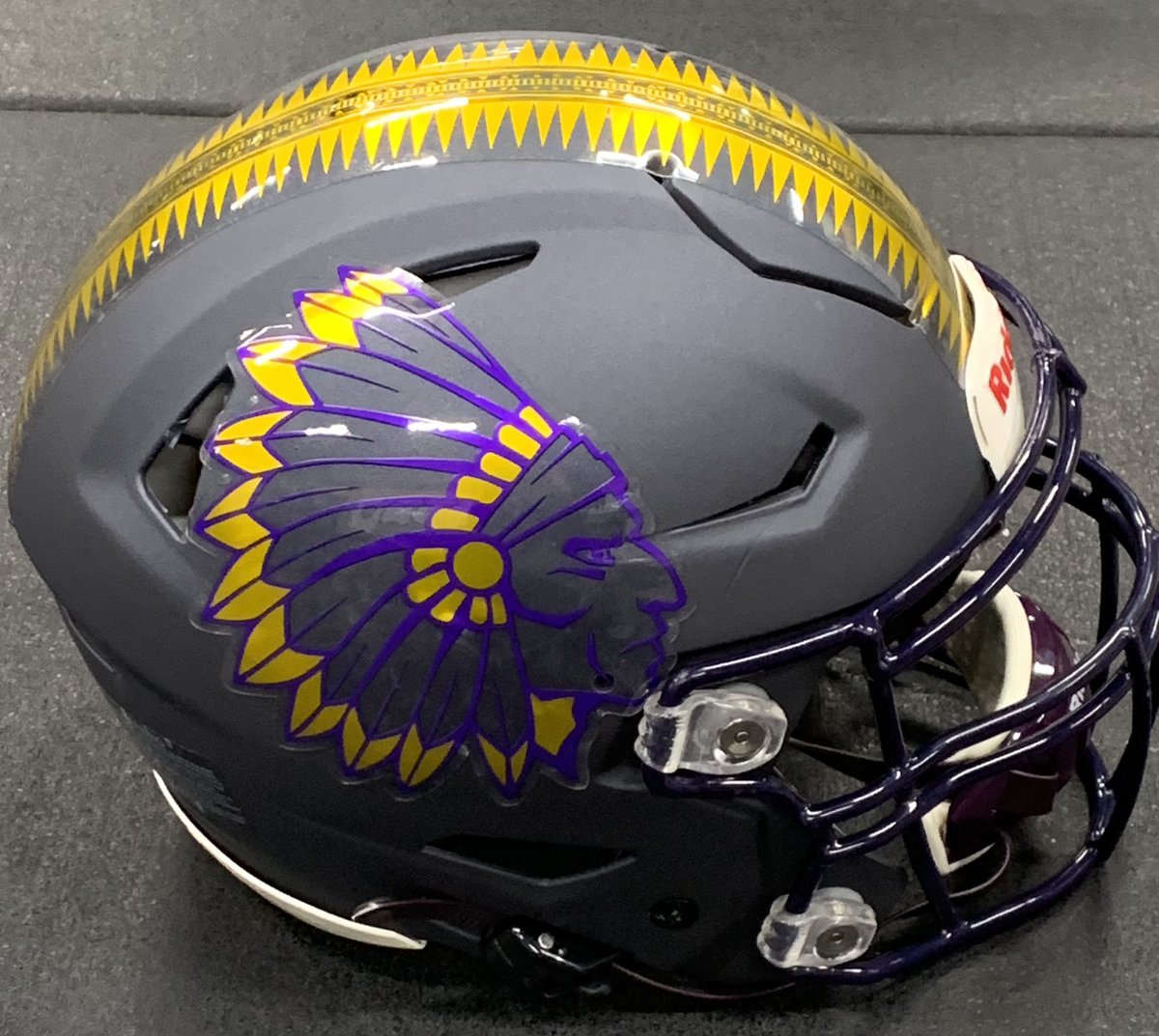 WarriorNtnFB's tweet photo. 🚨🚨🚨NEW LID ALERT! We want you in a Scottsburg Warrior Football Helmet in 2021! If you or a high schooler you know wants to don one of these NEW HELMETS under Friday Night Lights, message our page or contact Coach Mullins.🚨🚨🚨#GOTYOUR6 https://t.co/qqrfpqXFTj