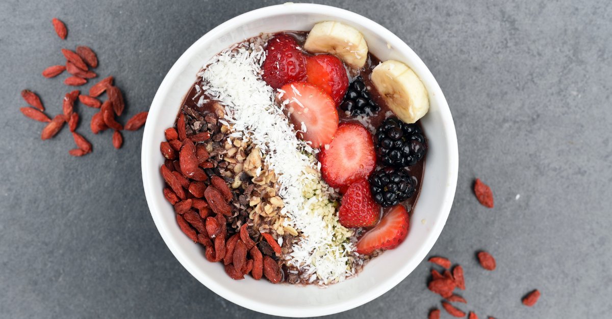 foodcircle_eu's tweet photo. #gojiberries have gained widespread popularity. Full of Vitamin C, antioxidants and amino acids, they are hailed as a #superfood. Research suggests the berries could also promote eye health: https://t.co/OowaOAgomz
#foodcircle #foodtech #organic #wholesale https://t.co/qxGDhJTbSn