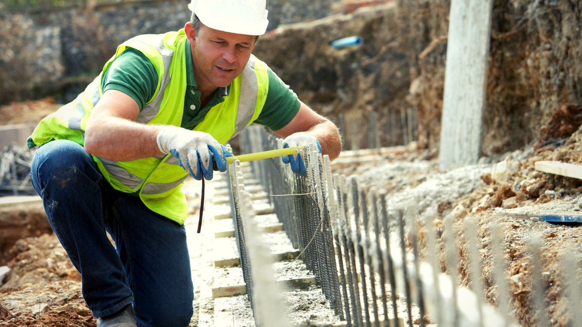 #FOUNDATIONS are one of the most important elements of a tree as well as a house 🏠🌳. If you’re planning on constructing a house, you will be facing the question of what foundation to choose. But how do you decide what’s best? 

👉ecokit.com.au/foundations/

#constructionnews