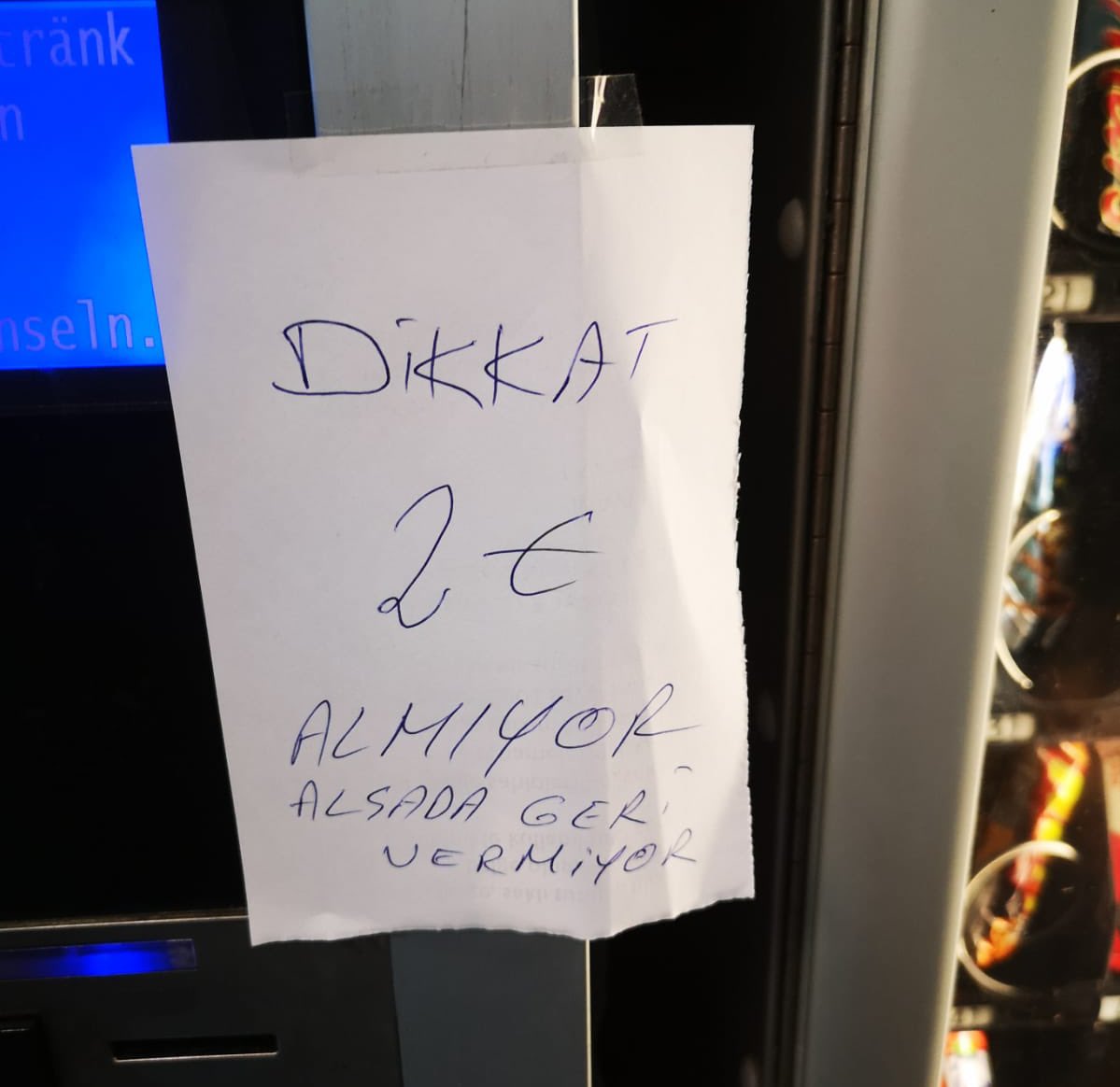 Karlsruhe Konsolosluğu’nda otomattan kahve alacaklar dikkat!