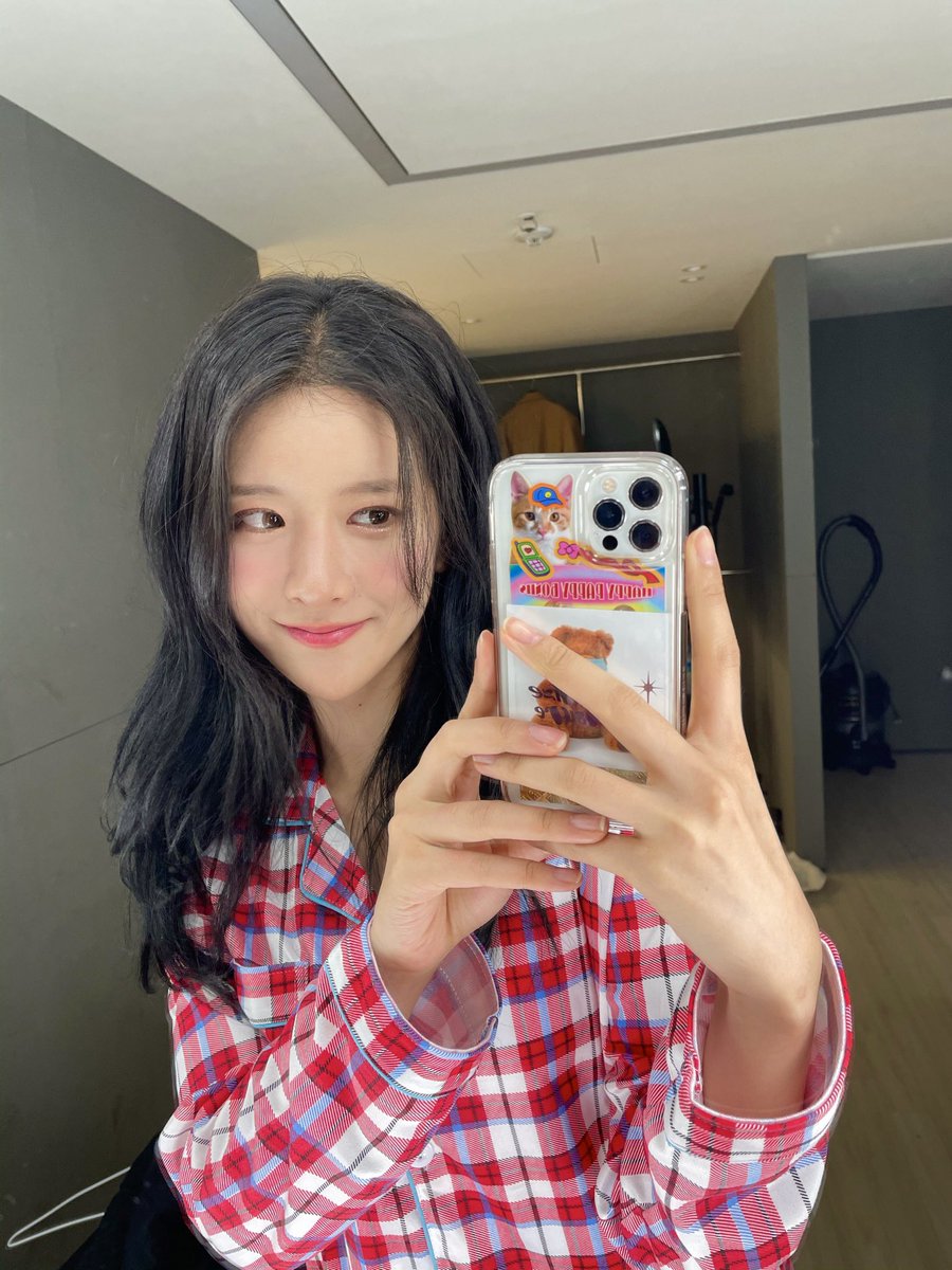 EXY_S2's tweet photo. 5TH WJSN💕 https://t.co/jT4GX9fRee