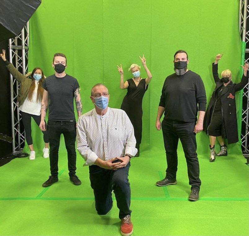 Meet the Bell team with JCE we do virtual wedding shows....... #jccrewdovirtual