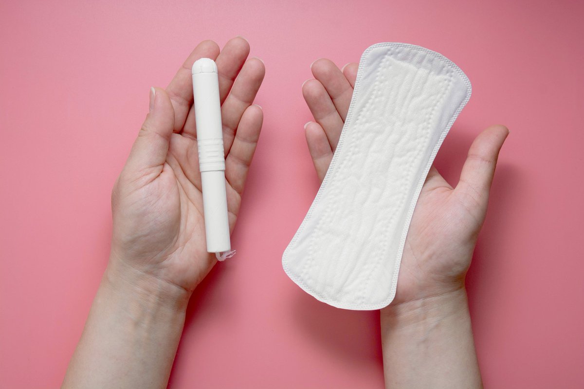 the_female_lead's tweet image. Jacinda Ardern just announced that all New Zealand schools will have free access to sanitary products from June, in an initiative aimed at stamping out period poverty in the country 🙌
