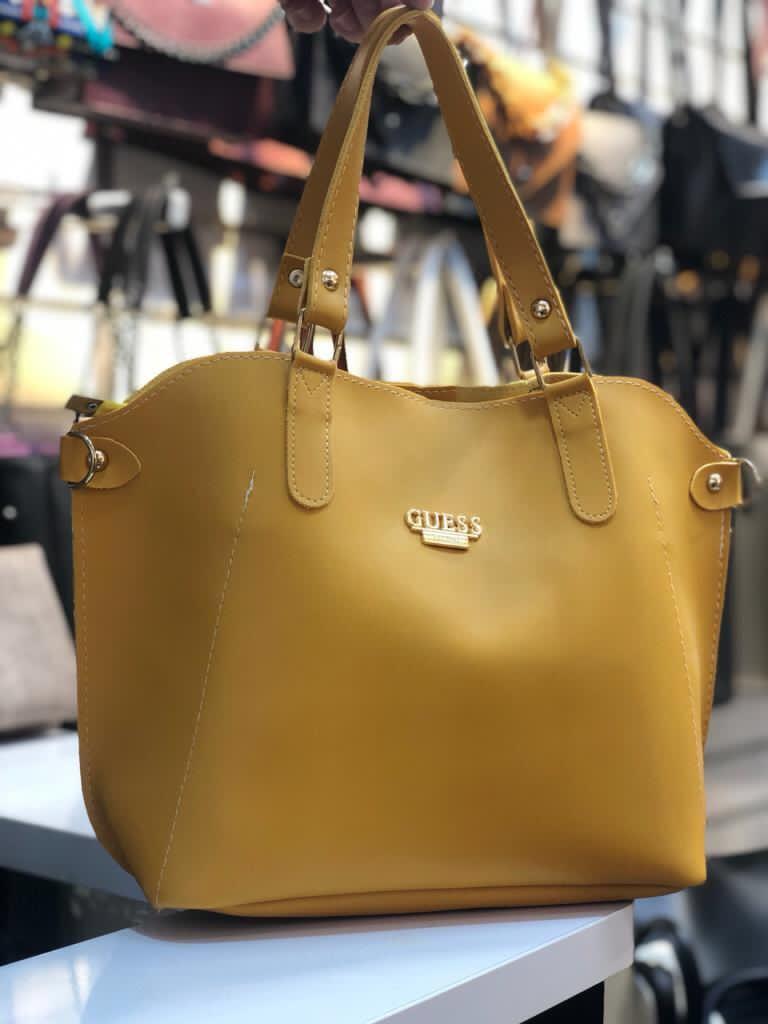 thejolastore's tweet photo. It's raining bags https://t.co/fJKkhik2RL