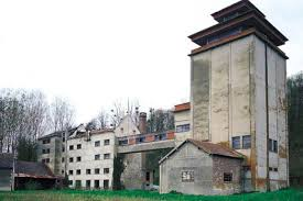 merlinpapin3's tweet photo. Part 3
- Les Rives du Paradis de #RobinDavis (1998) avec Richard Bohringer, Bernard Verley, Julien Boisselier, Fanny Valette Coraly Zohanero , Claire Wauthion (le vieux moulin de Rhus) https://t.co/tR4pQtconE