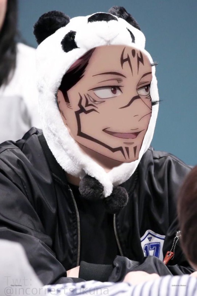 Everyone’s tweeting their pictures.. 
so have a panda photo of me, brats.
[ #ANISD #ANITWTSELFIEDAY ]