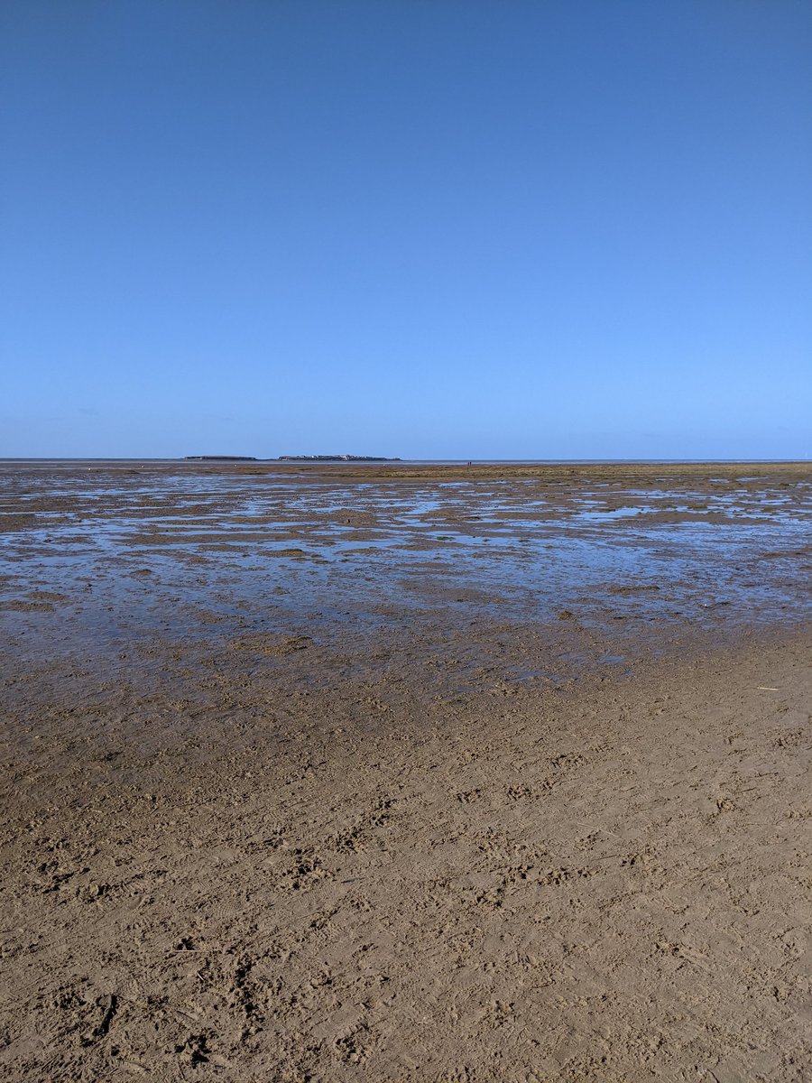 Post 16 on route to Hilbre island #wksmove