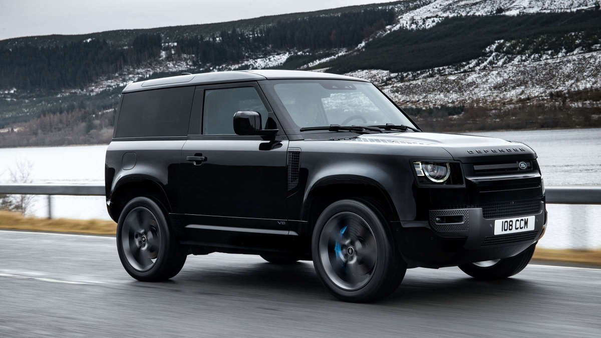 The Mercedes-AMG G63 has a new rival. Do you like the idea of a 525PS V8-powered Defender?  
goodwood.com/grr/road/news/…