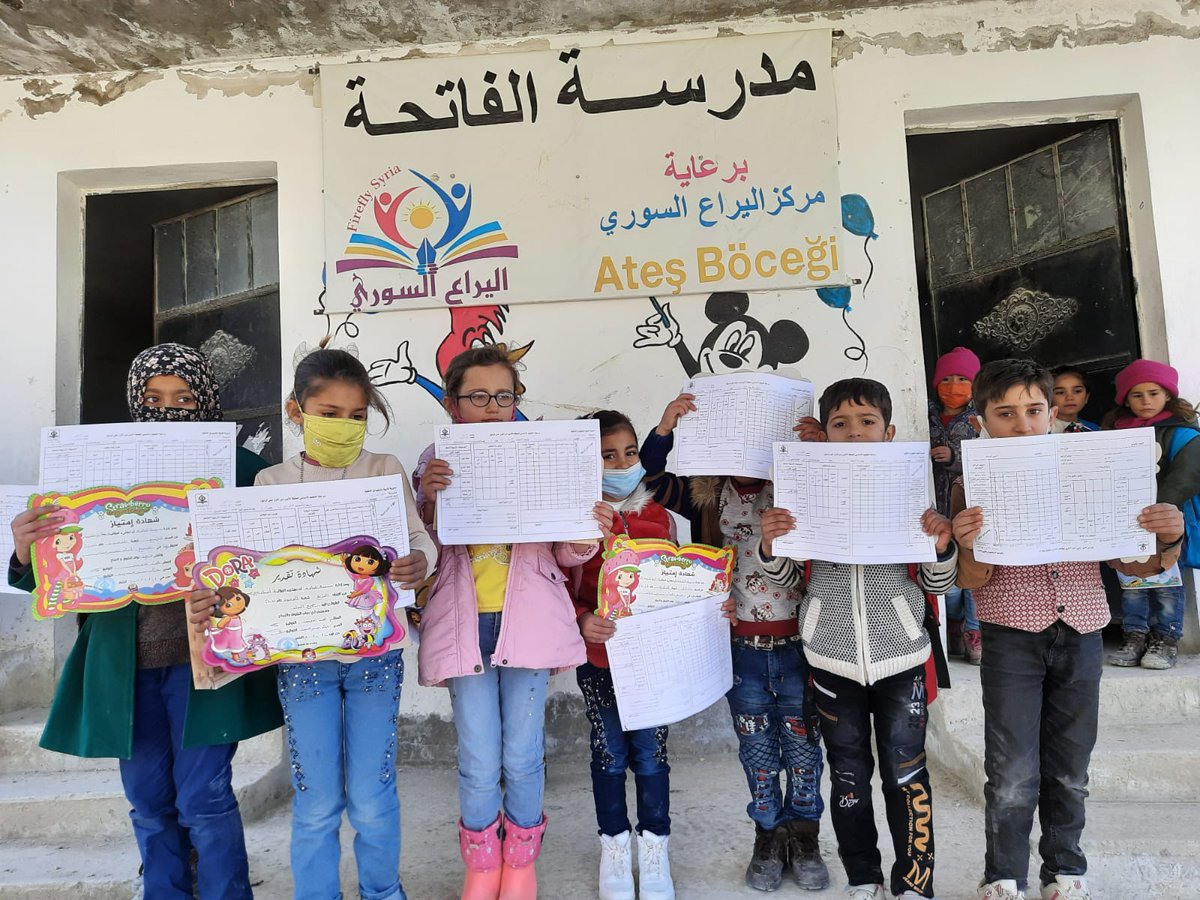 FierflyForSyria's tweet photo. حفل نهاية الفصل الدراسي الأول في #مدرسة الفاتحة #الابتدائية في #مخيم #خربة_الجوز 
End of the first semester ceremony at Al-Fatiha #Primary_School in #Khirbet_Al-Joz #refugees #camp https://t.co/knUL9bg67Y