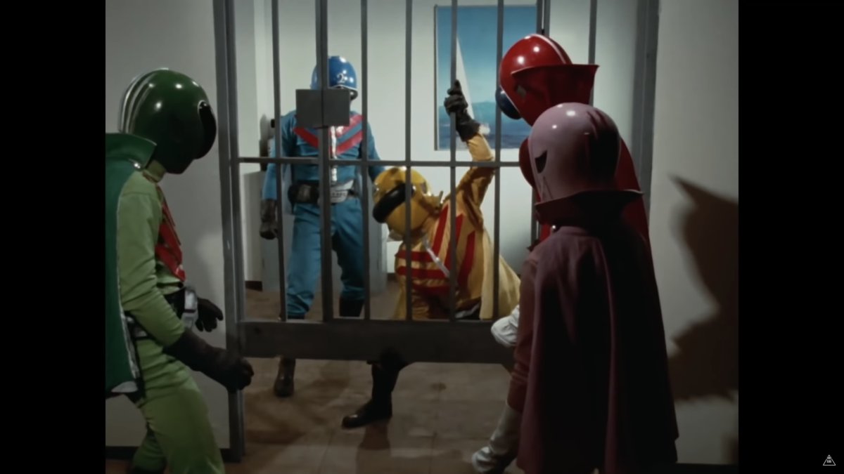 Vmx Na Tviteru 戦闘服というよりはスパイ活動用の汎用服といった趣のゴレンジャースーツ アクション以外にも色んな見せ方があるのは面白い それぞれの個性と役割を活かしたチーム分けがプロフェッショナル的 秘密戦隊ゴレンジャー 閉じこめられた檻の攻略法がキの