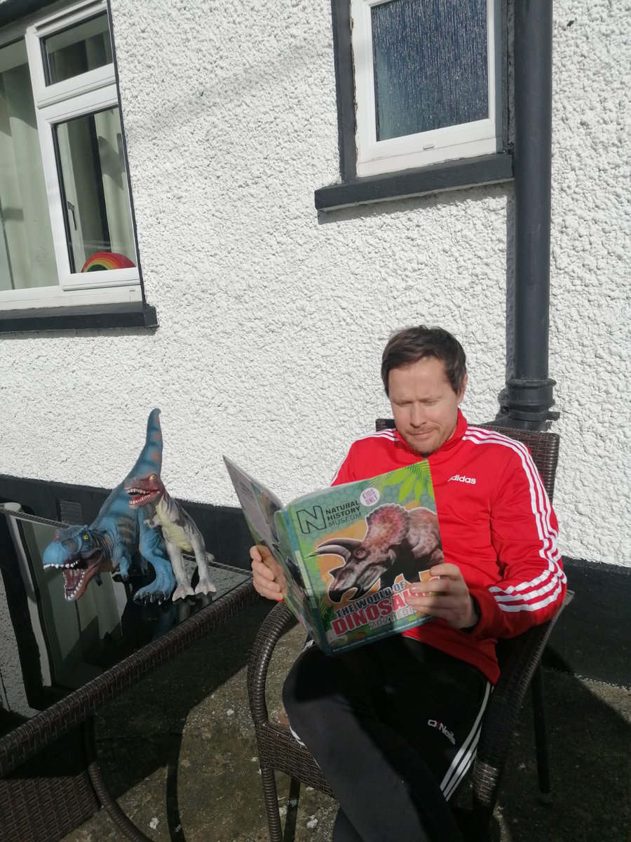 TrinityCompLib's tweet image. Mr Norton looking into the theory that dinosaurs became extinct because they never read!
#SqueezeInARead #IrelandReads