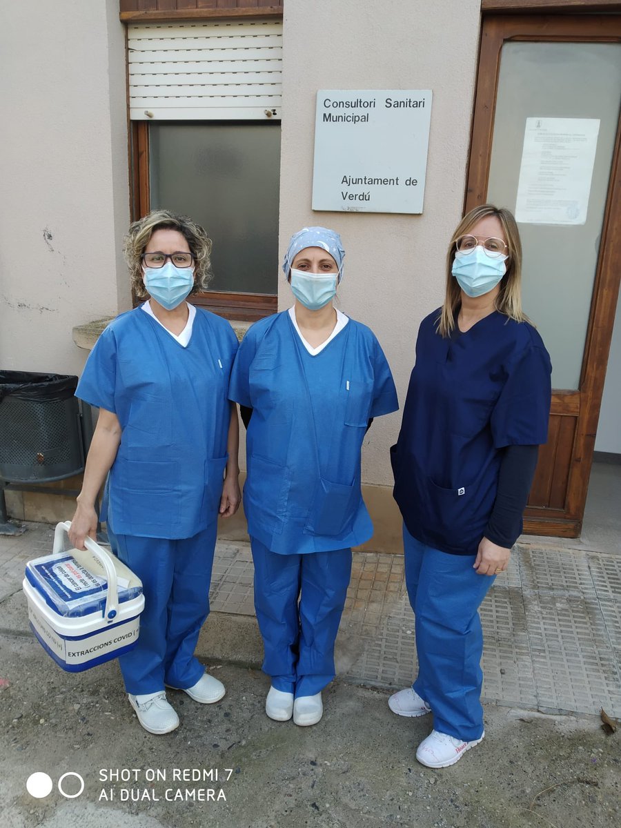 InfLleidaCOILL's tweet photo. L’equip del Consultori Local de Verdú inicia la #vacunació #domiciliària.
🙌🏻 Gràcies #infermeres!
💪🏻❤️ #INFERMERESdeLLEIDA
#ForçaInfermera #PerLleida #Joemvacuno #ATCOM #VacunacioCovidCatalunya https://t.co/lzfTWYTJfD