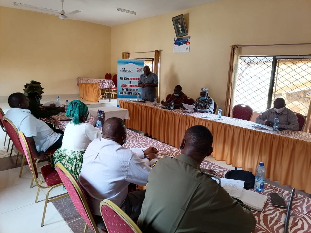 Josethoughtist's tweet photo. Today @KECOSCE in partnership with the County Commissioners office Held a quarterly reflection meeting of the County Engagement forum for Tana River. #TCAPinAction @ReinventKenya @NCTC_Kenya @Phyllis_Muema @dez_mode https://t.co/6BwtjSGoPS